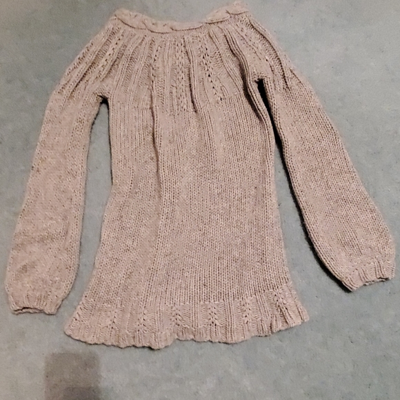 Sweater - Picture 2 of 2